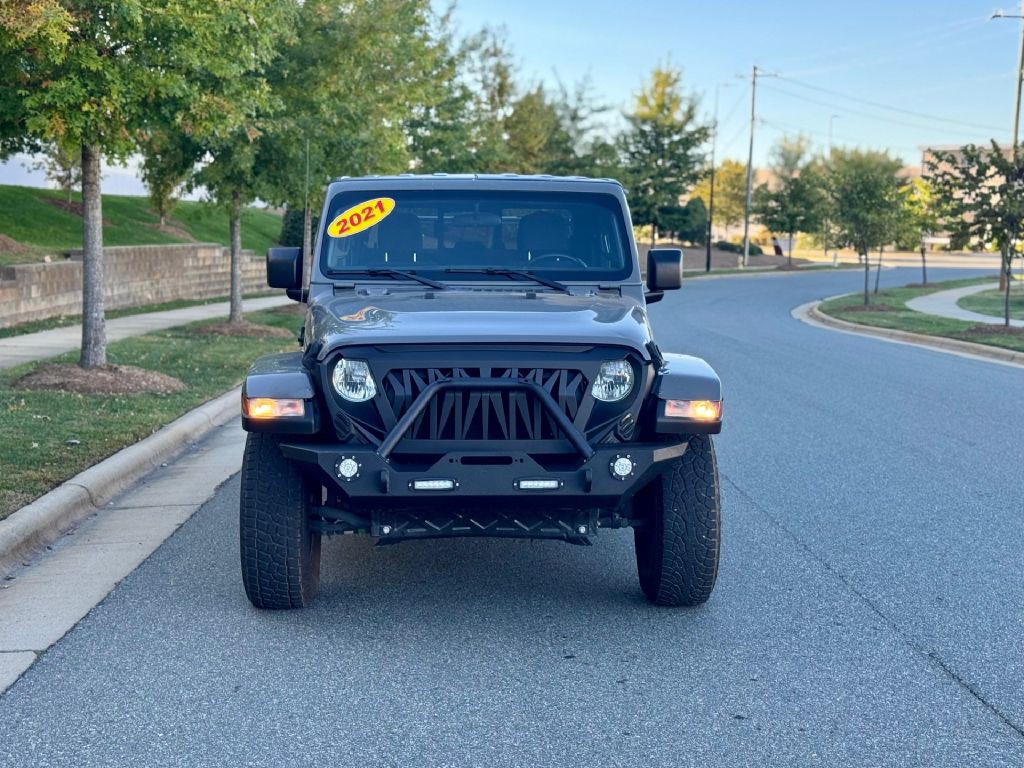 2021 Jeep Gladiator Image 2