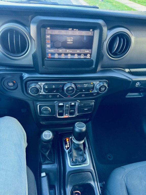 2021 Jeep Gladiator Image 7