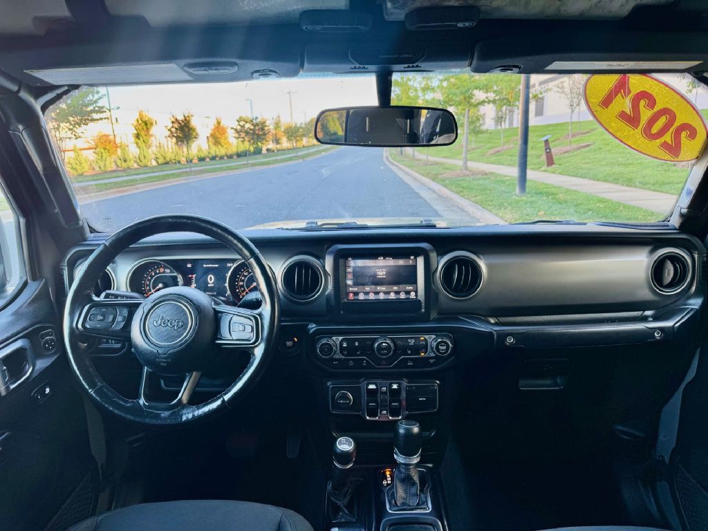 2021 Jeep Gladiator Image 8