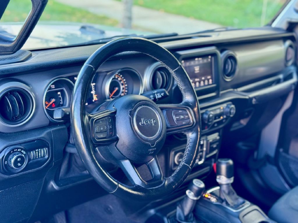2021 Jeep Gladiator Image 10