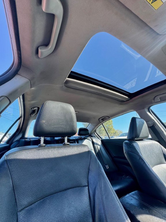 2016 Honda Accord Image 9