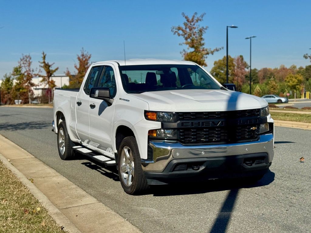2021 Chevrolet Silverado 1500 Image 2