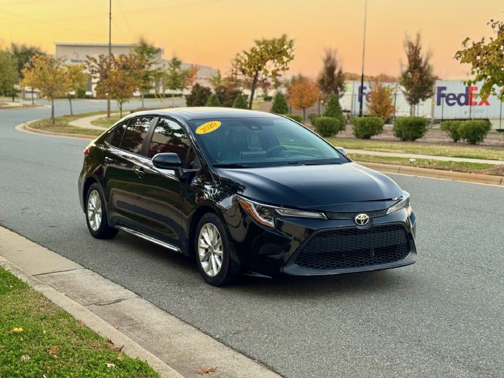2020 Toyota Corolla Image 2
