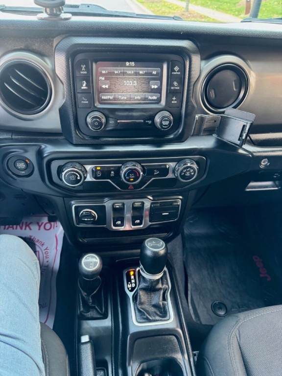 2019 Jeep Wrangler Image 5