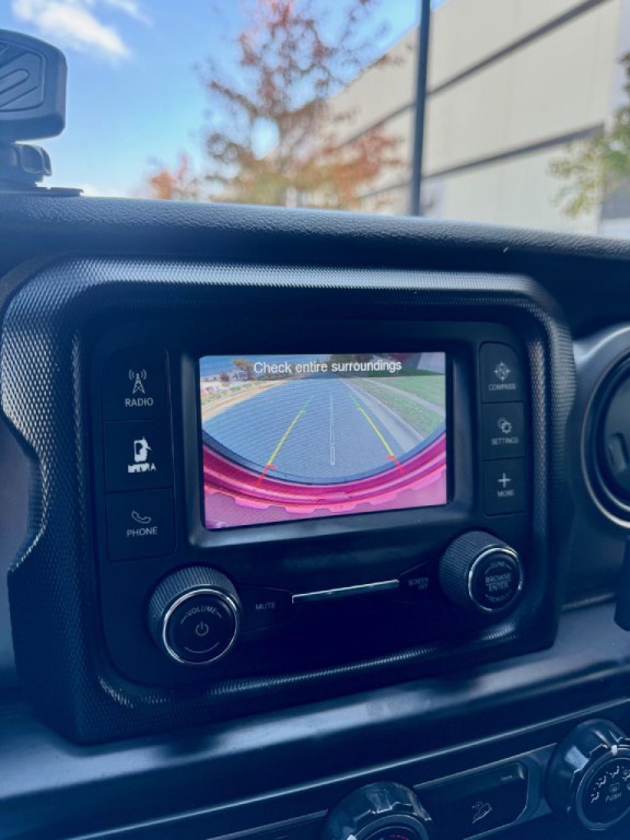 2019 Jeep Wrangler Image 6