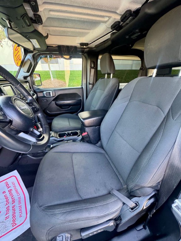 2019 Jeep Wrangler Image 8