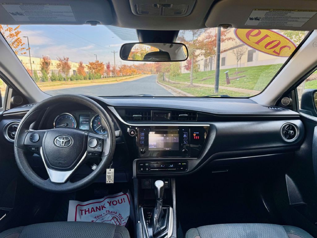 2019 Toyota Corolla Image 8