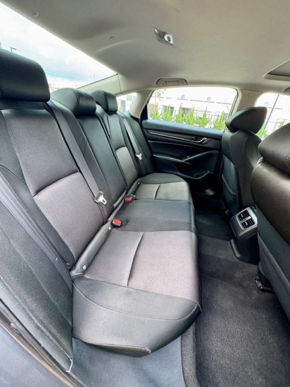 2019 Honda Accord Image 10