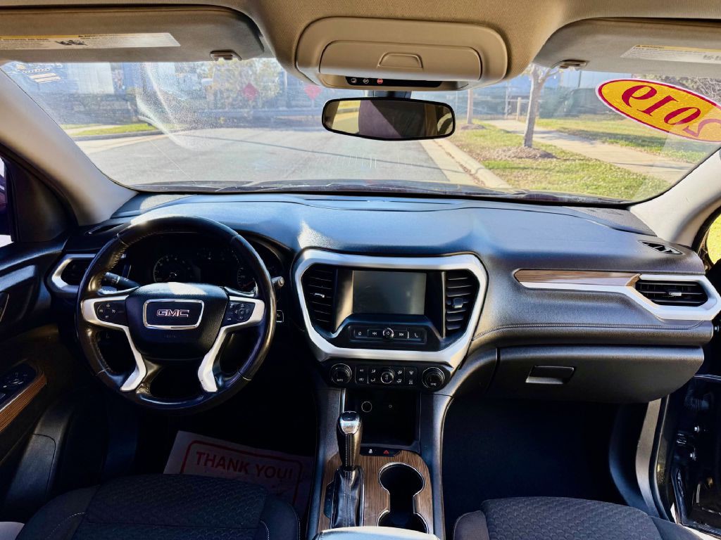 2019 GMC Acadia Image 8