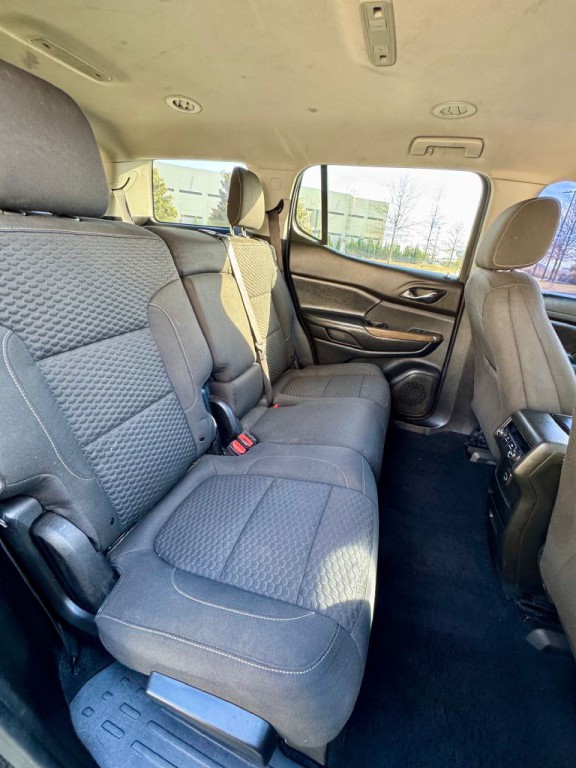 2019 GMC Acadia Image 10