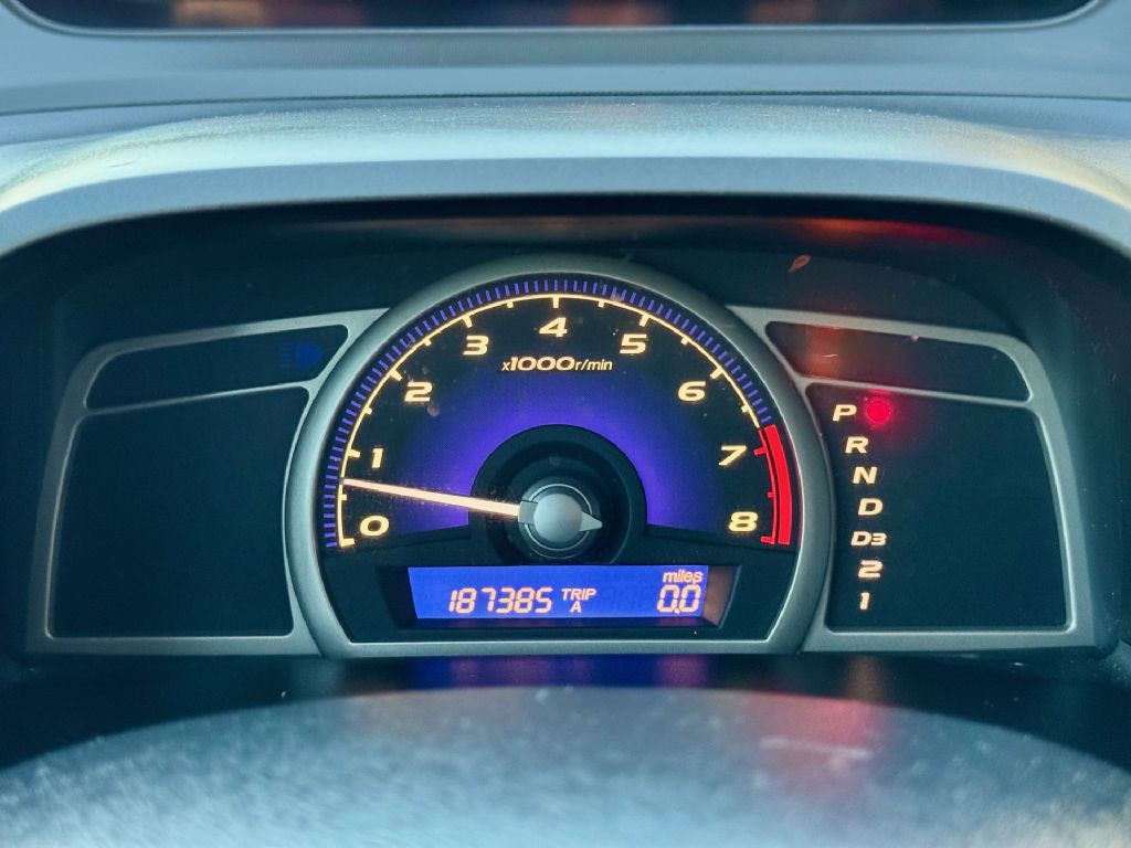 2011 Honda Civic Image 4