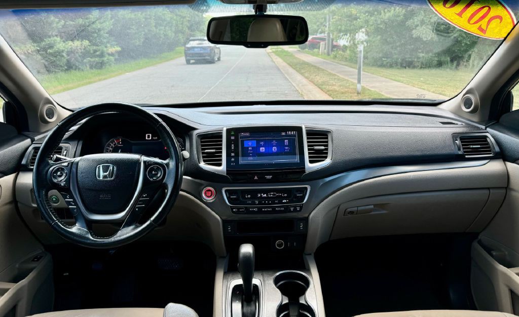 2016 Honda Pilot Image 8