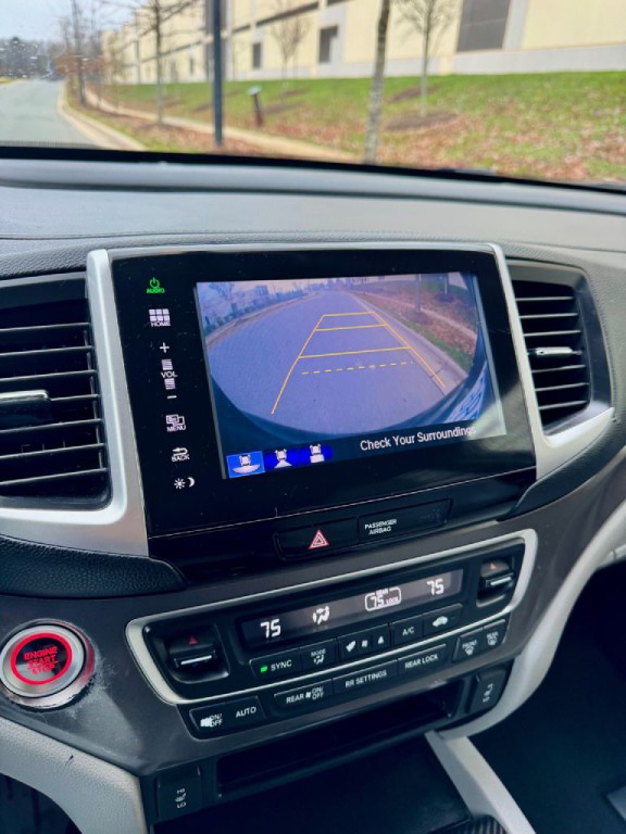 2016 Honda Pilot Image 10