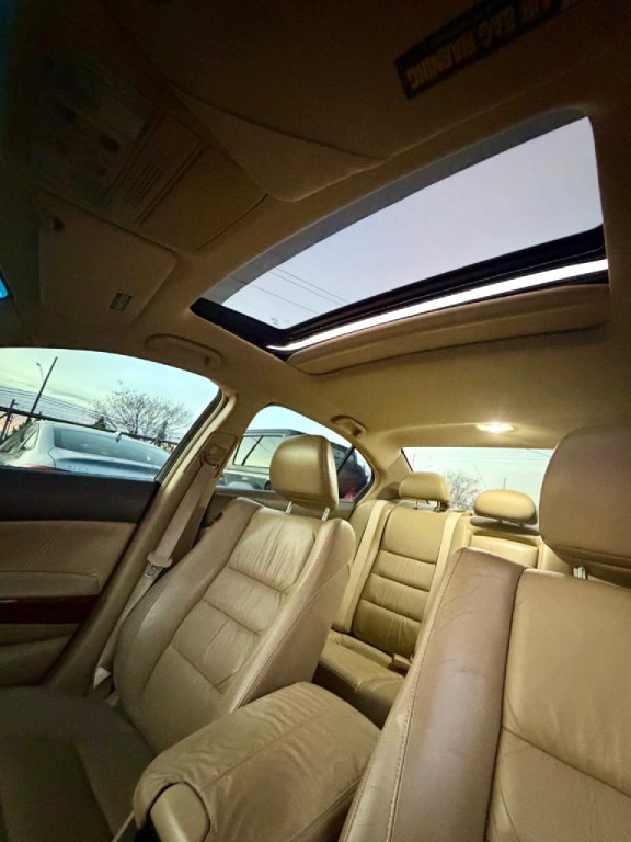 2009 Honda Accord Image 4