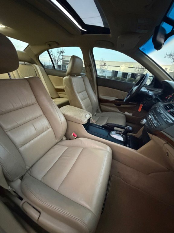 2009 Honda Accord Image 5