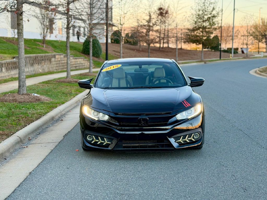 2018 Honda Civic Image 1