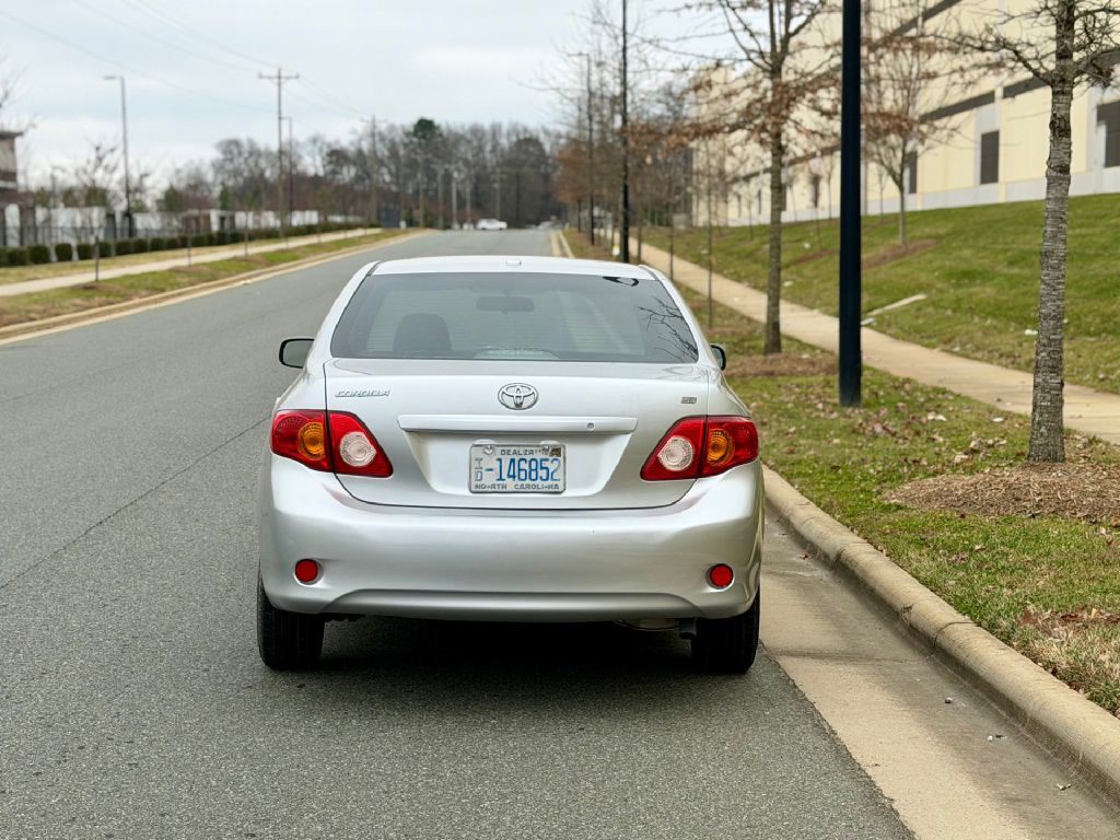 2010 Toyota Corolla Image 9