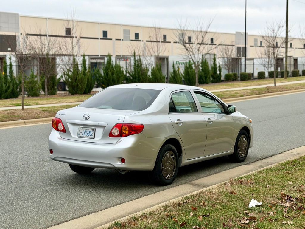 2010 Toyota Corolla Image 11