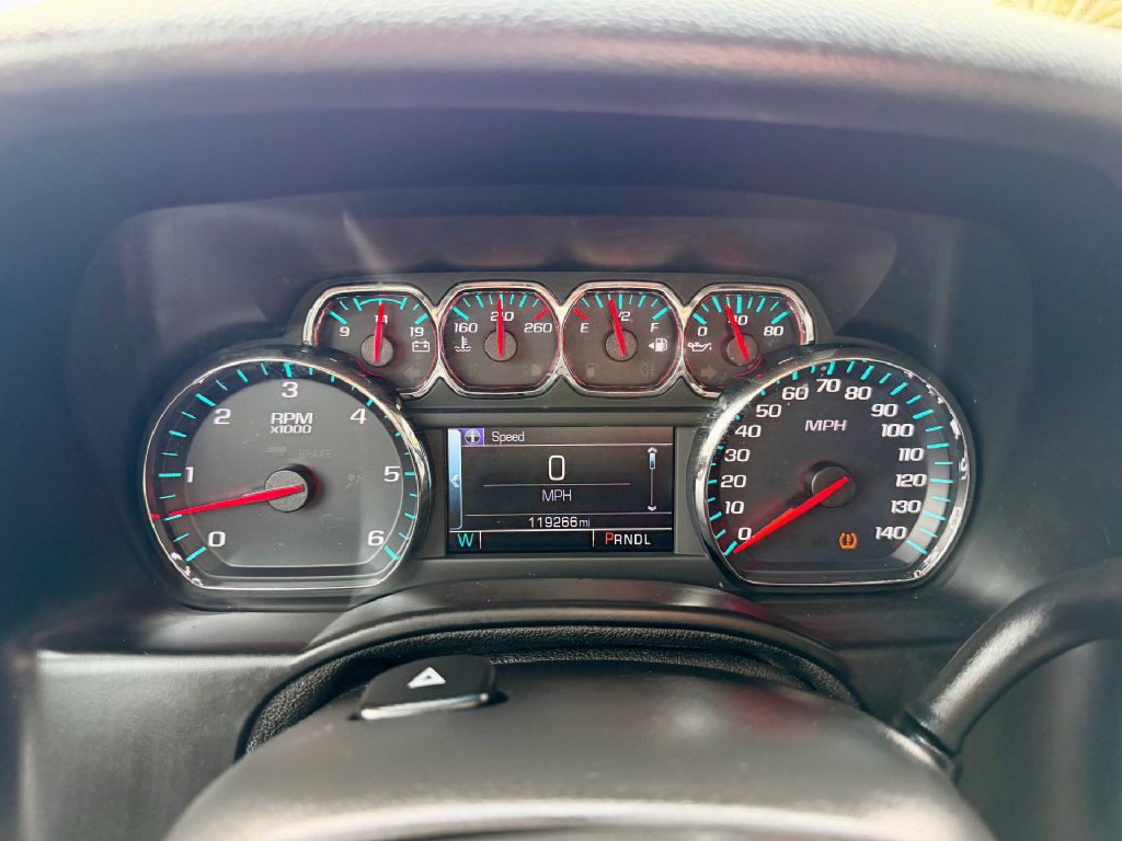 2018 Chevrolet Tahoe Image 4