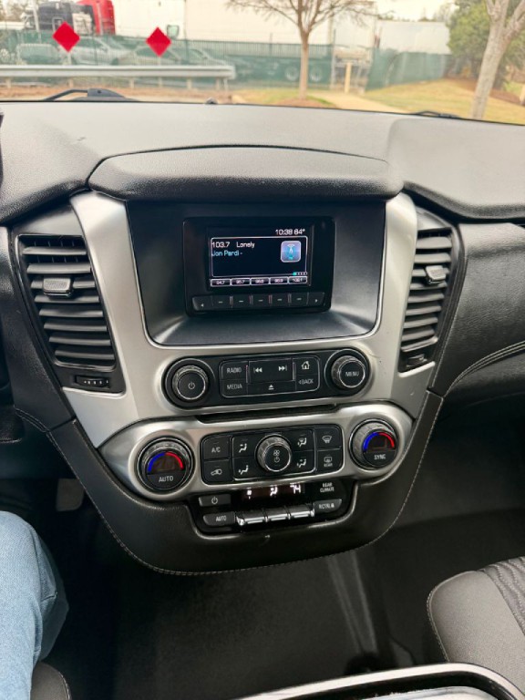 2017 Chevrolet Tahoe Image 7