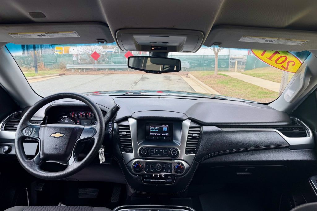 2017 Chevrolet Tahoe Image 8
