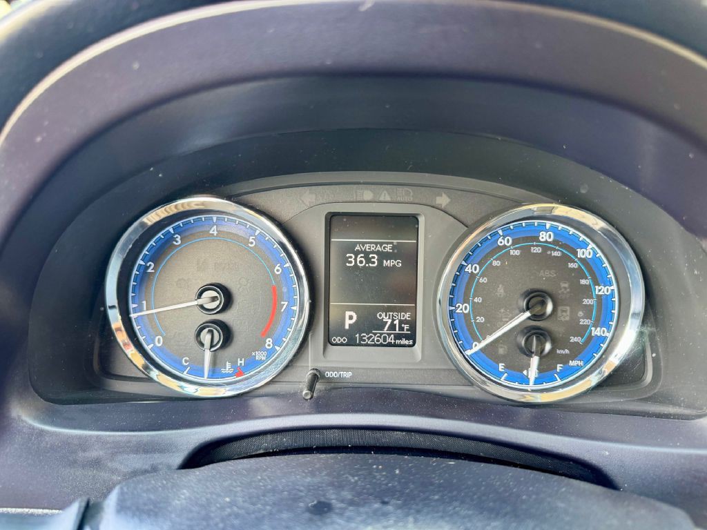 2018 Toyota Corolla Image 6