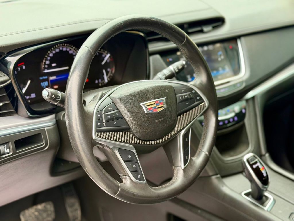 2017 Cadillac XT5 Image 5