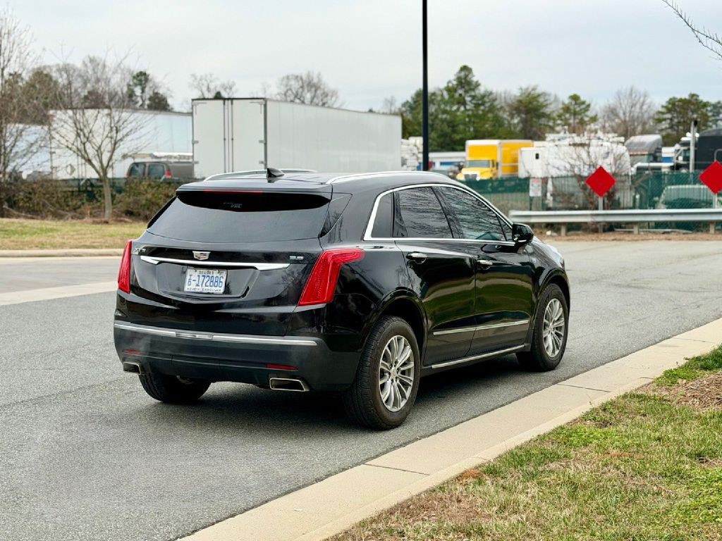 2017 Cadillac XT5 Image 11