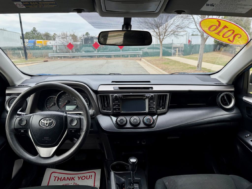 2016 Toyota Rav4 Image 8