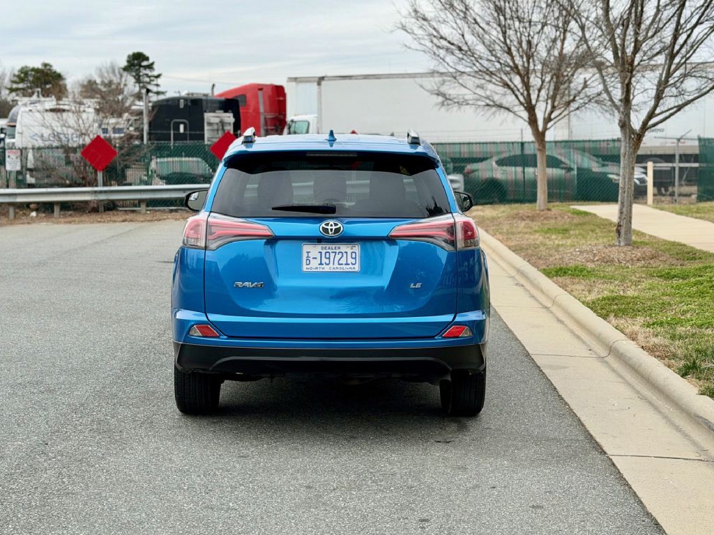 2016 Toyota Rav4 Image 11