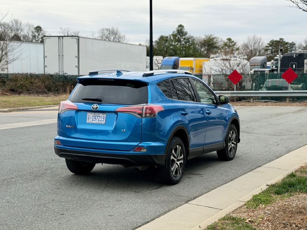 2016 Toyota Rav4 Image 12