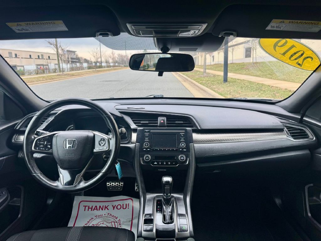 2019 Honda Civic Image 6