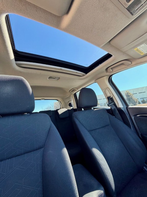 2015 Honda Fit Image 10