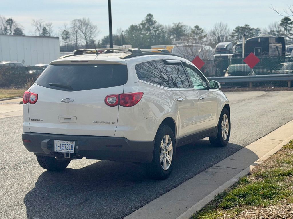 2012 Chevrolet Traverse Image 11