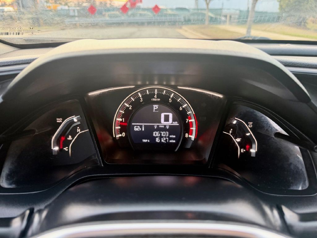 2018 Honda Civic Image 4