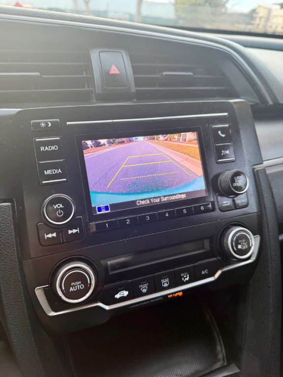 2018 Honda Civic Image 7