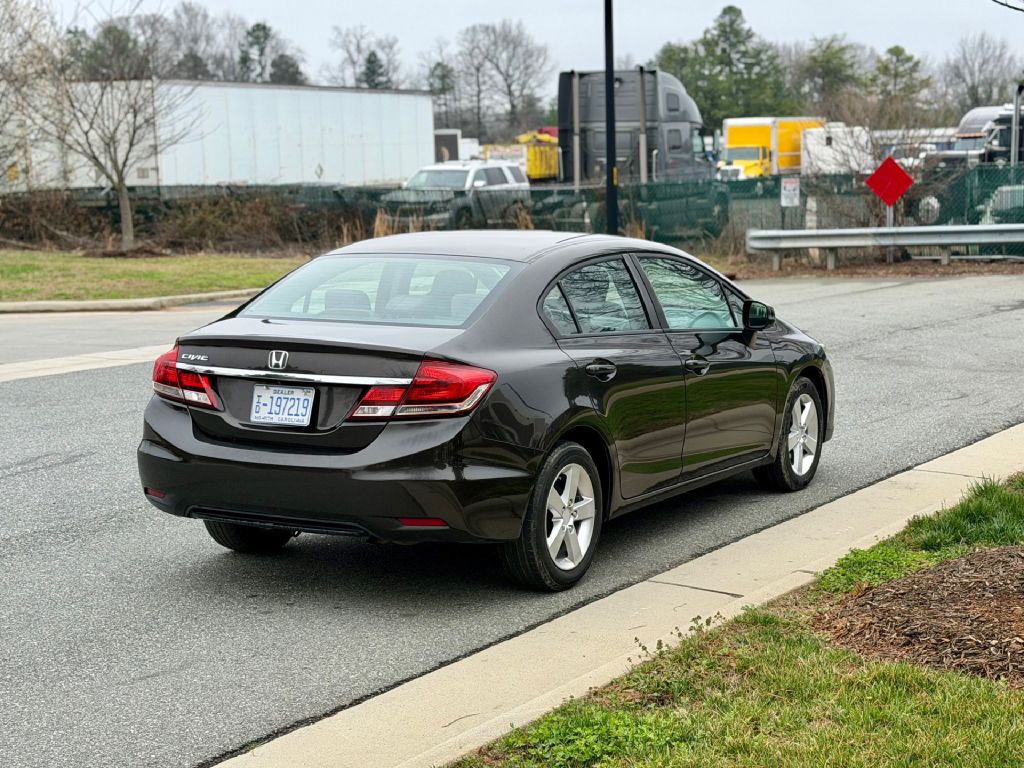 2013 Honda Civic Image 12