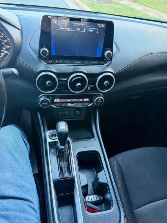 2021 Nissan Sentra Image 6