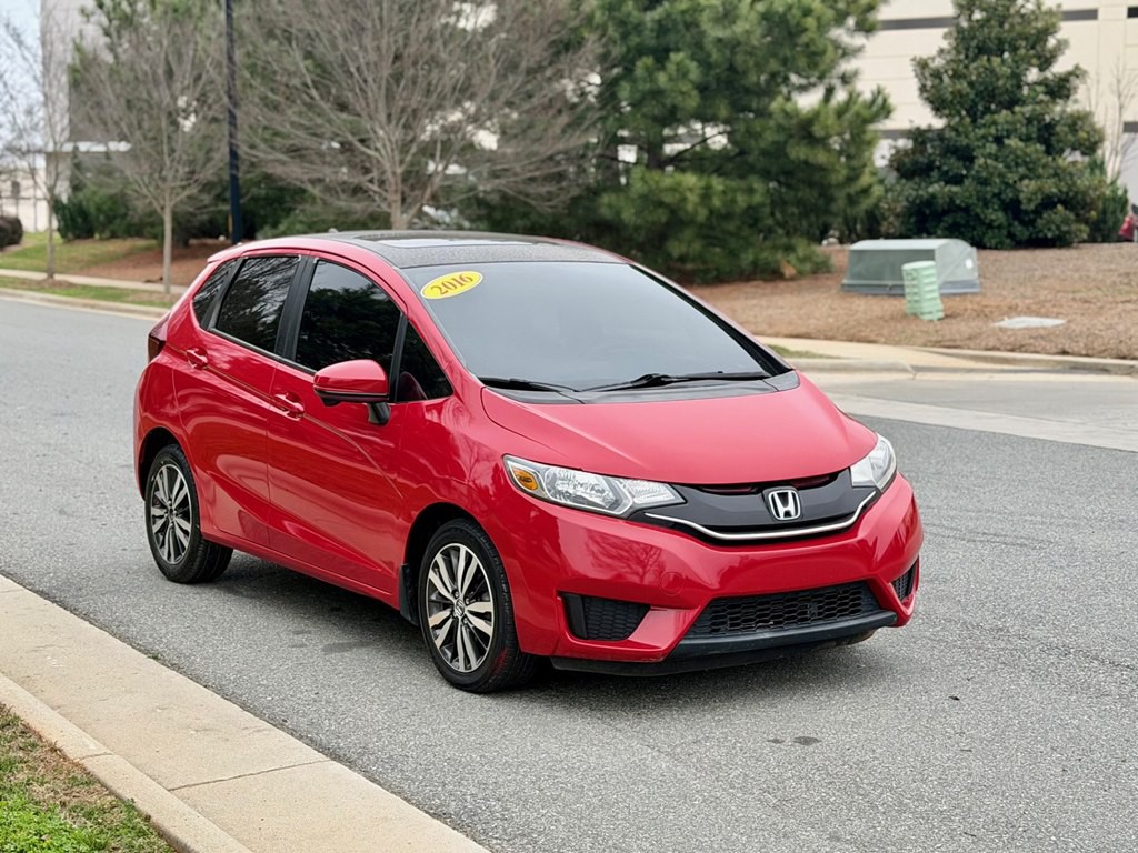 2016 Honda Fit Image 2