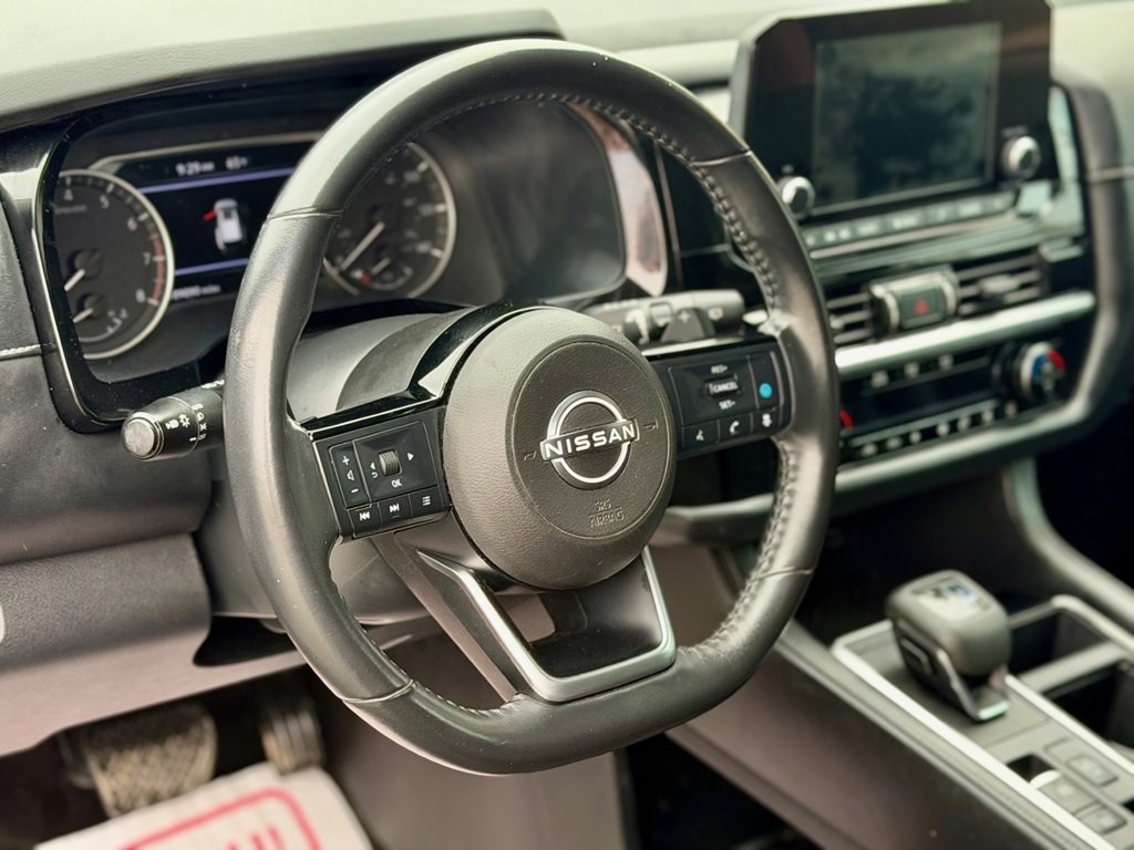 2022 Nissan Pathfinder Image 4