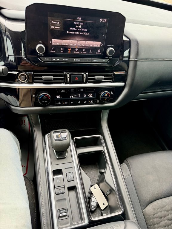 2022 Nissan Pathfinder Image 6