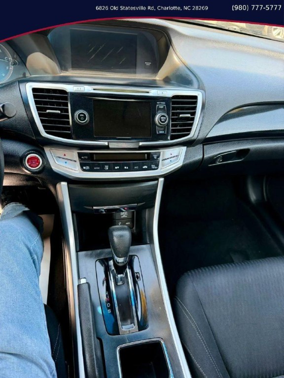 2013 Honda Accord Image 8