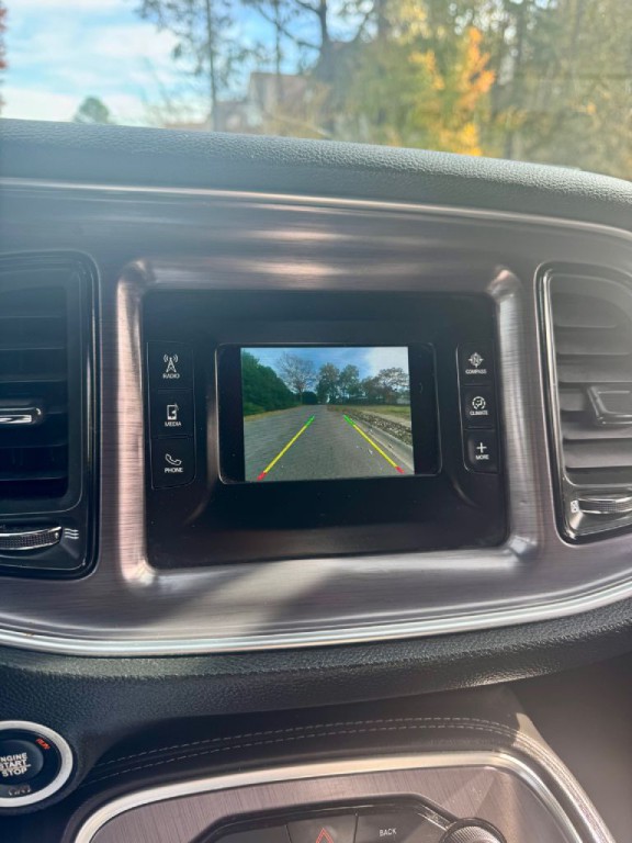 2016 Dodge Challenger Image 8