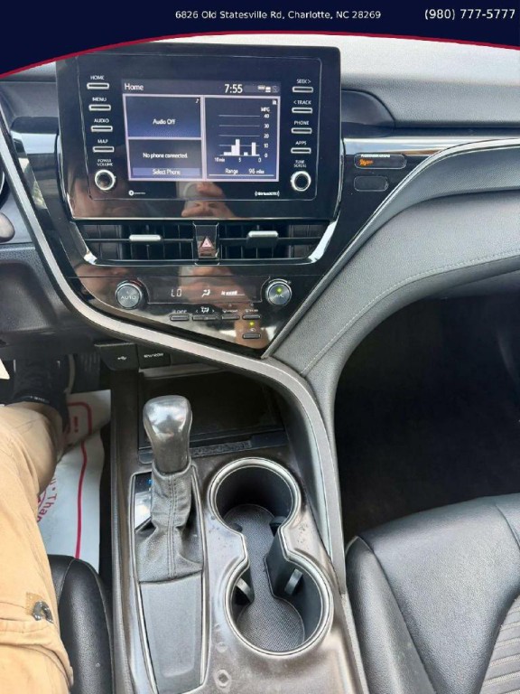 2021 Toyota Camry Image 10