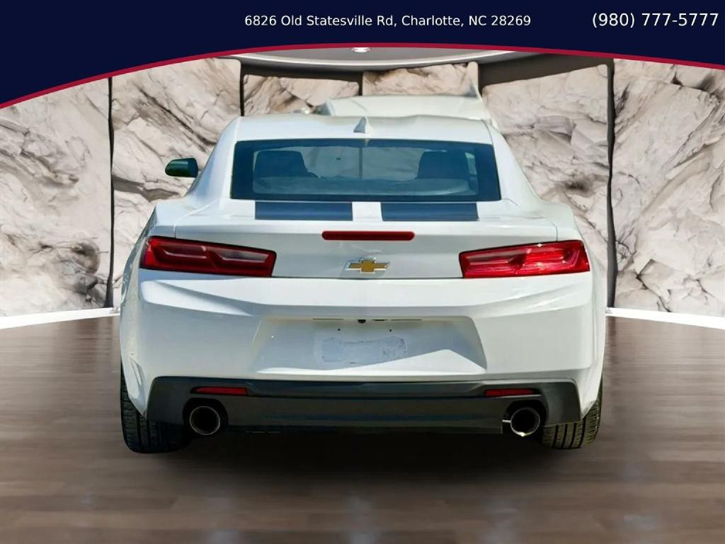 2017 Chevrolet Camaro Image 5