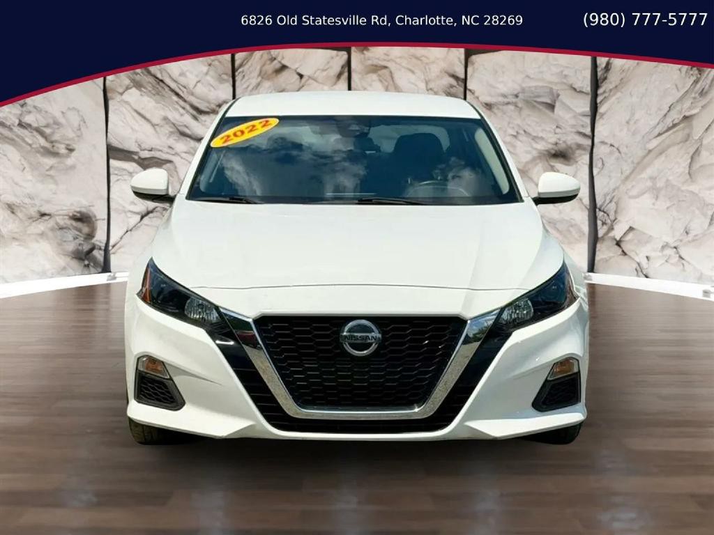 2022 Nissan Altima Image 1