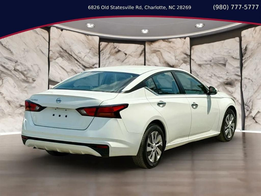 2022 Nissan Altima Image 6