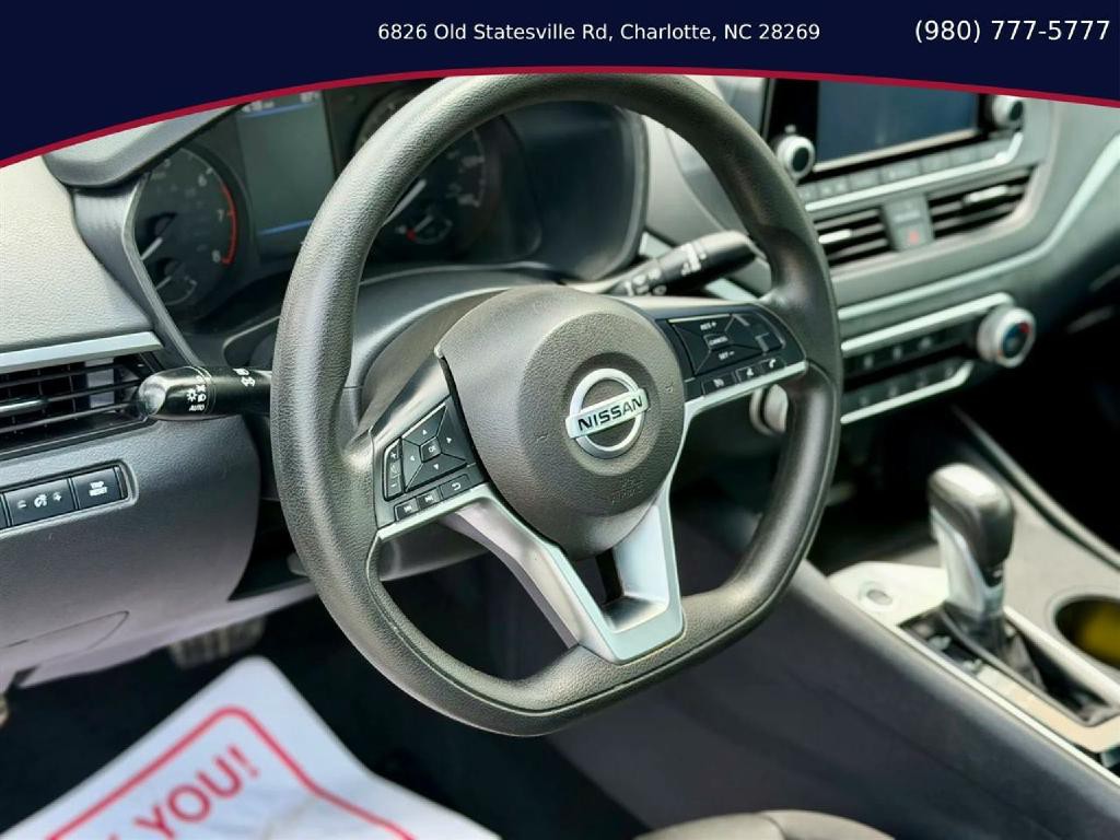 2022 Nissan Altima Image 7