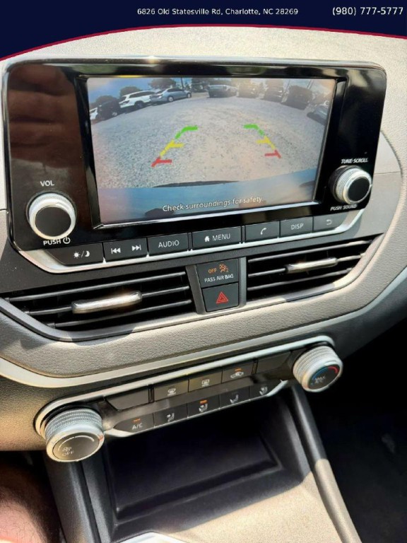 2022 Nissan Altima Image 12
