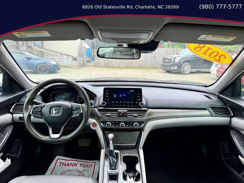 2018 Honda Accord Image 11